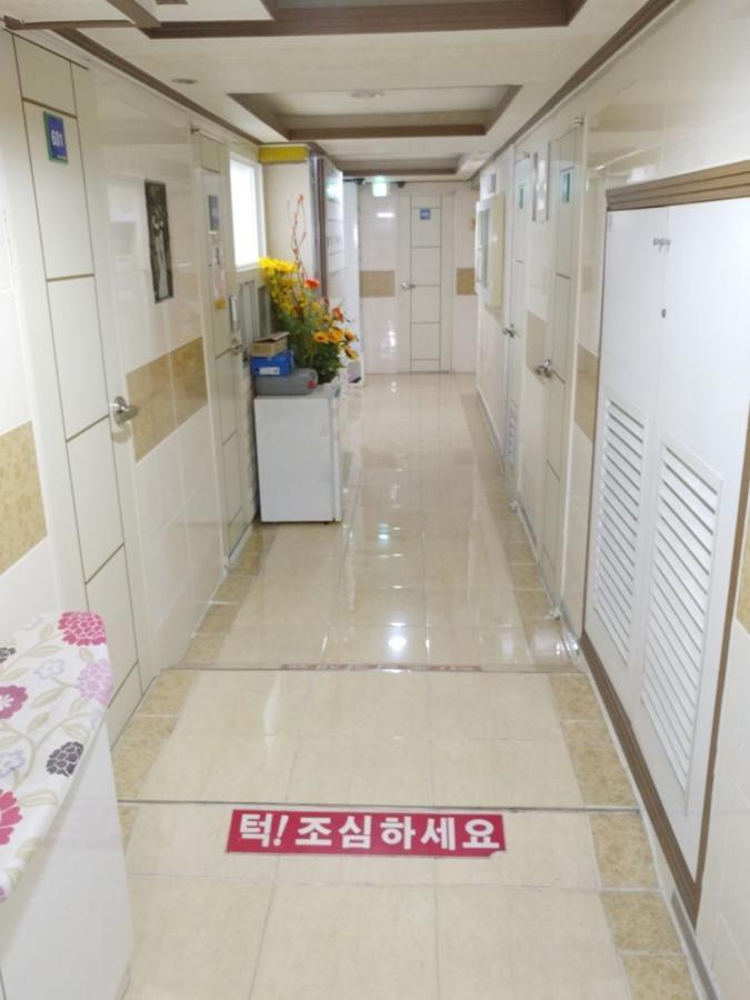 Fine House Sadang Motel Сеул Екстериор снимка